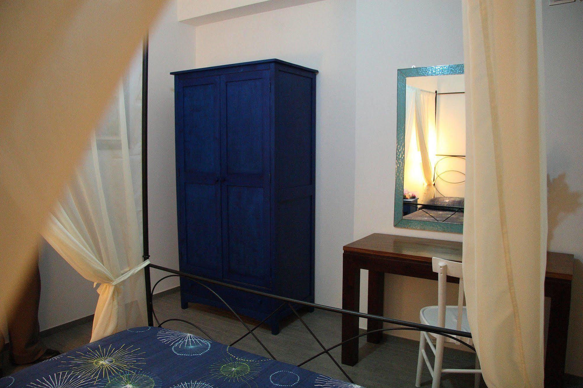 Casa Del Vento Bed and Breakfast Roccalumera Esterno foto
