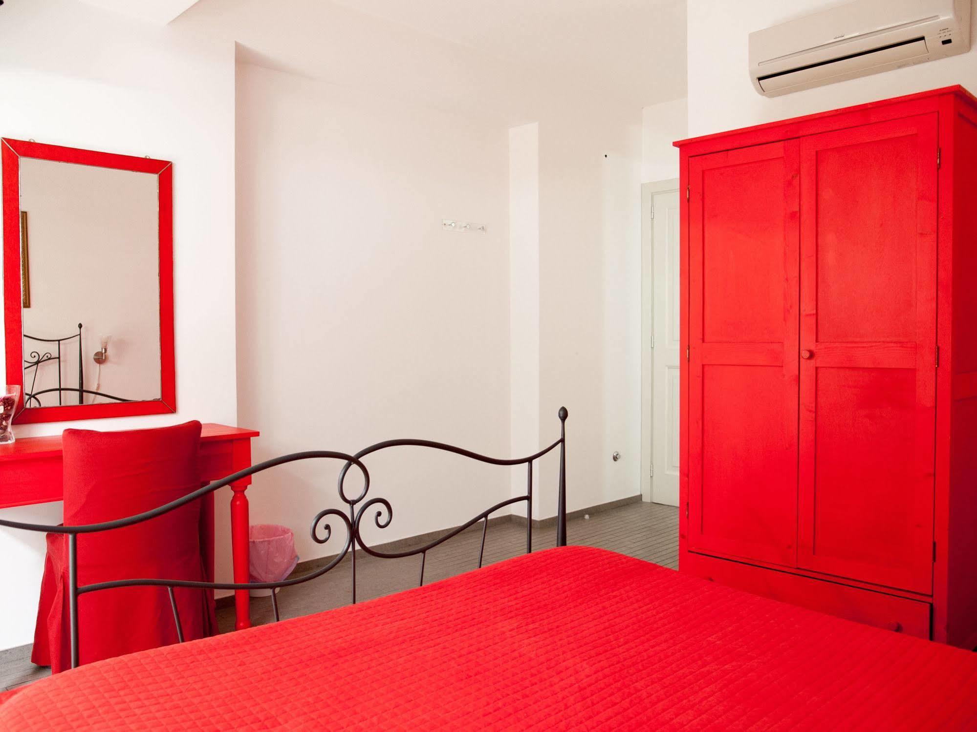 Casa Del Vento Bed and Breakfast Roccalumera Esterno foto